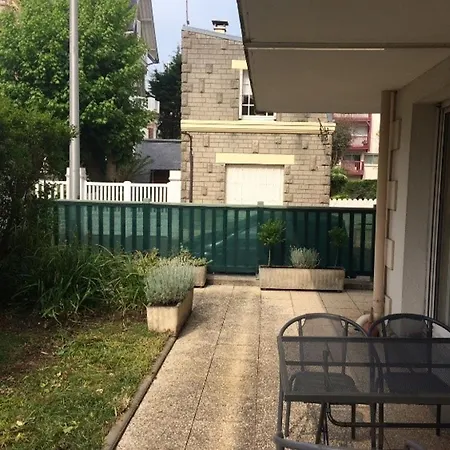 Apartment 3 Pieces, Terrasse, Apercu Mer, Proche Et Centre De - Fr-1-712-86 Villers-sur-Mer